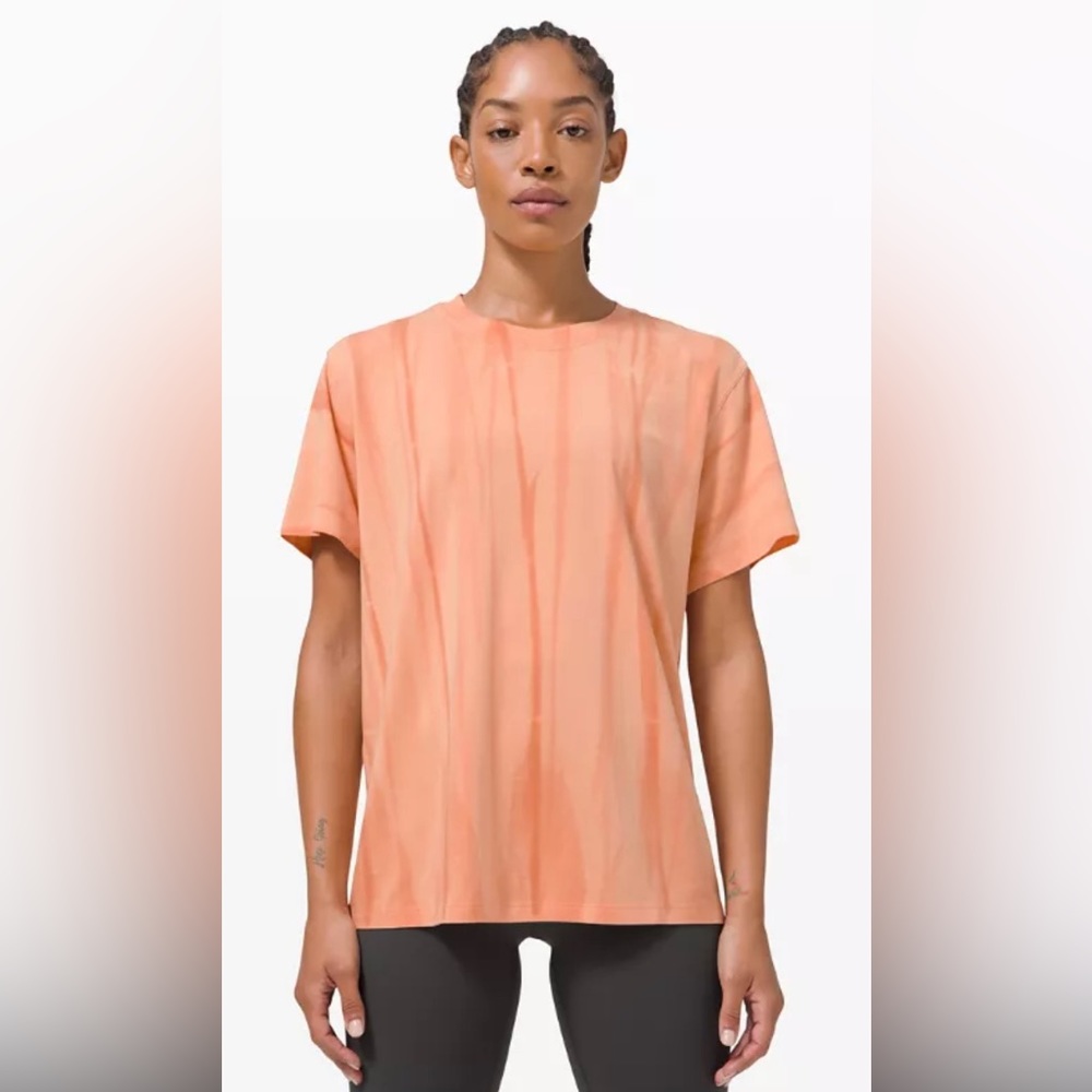 NWOT Lululemon All Yours Tee
